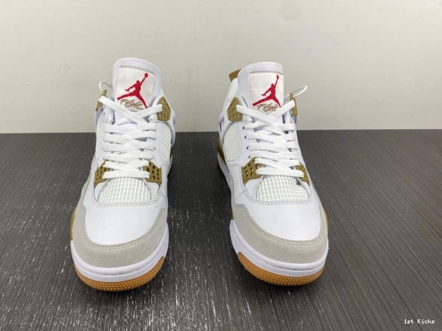 DR5415-120 Retro SB Jordan 4 0727